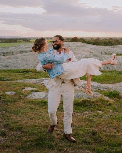 mobile - carousel-hero-element image-8