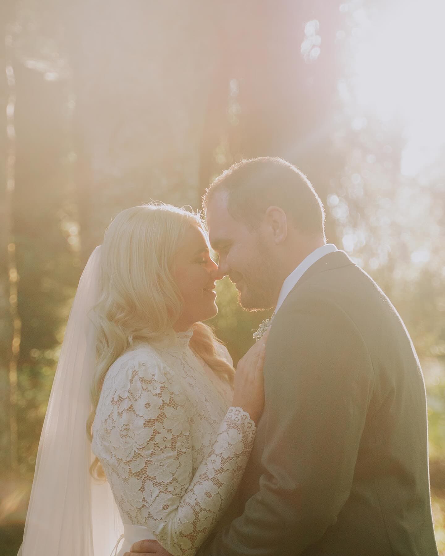 An Enchanting Spring Wedding in the Victorian Countryside: The Story of Natalie & Tim