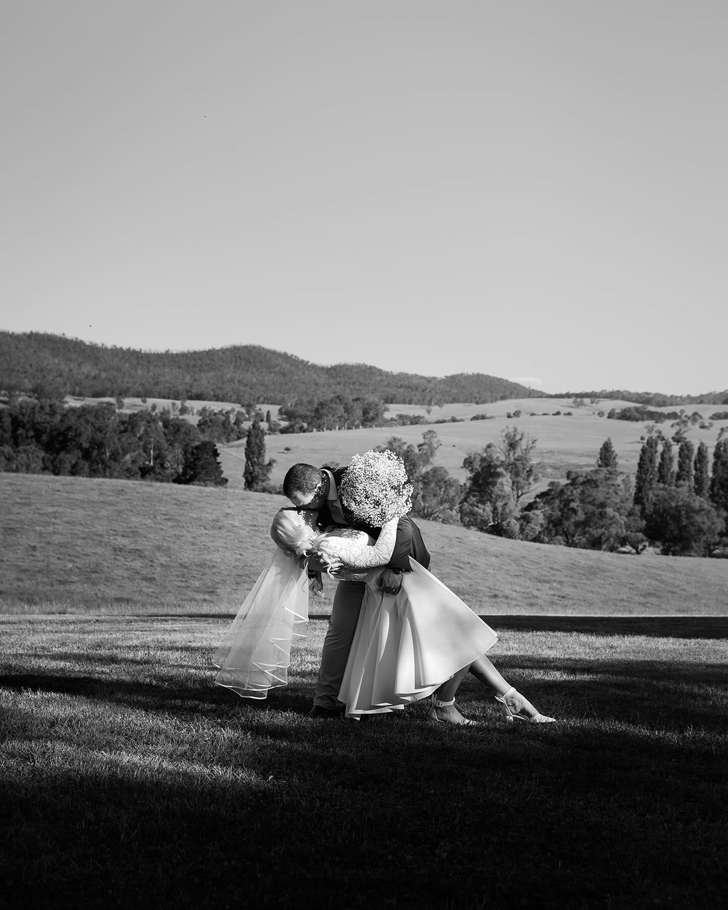 An Enchanting Spring Wedding in the Victorian Countryside: The Story of Natalie & Tim