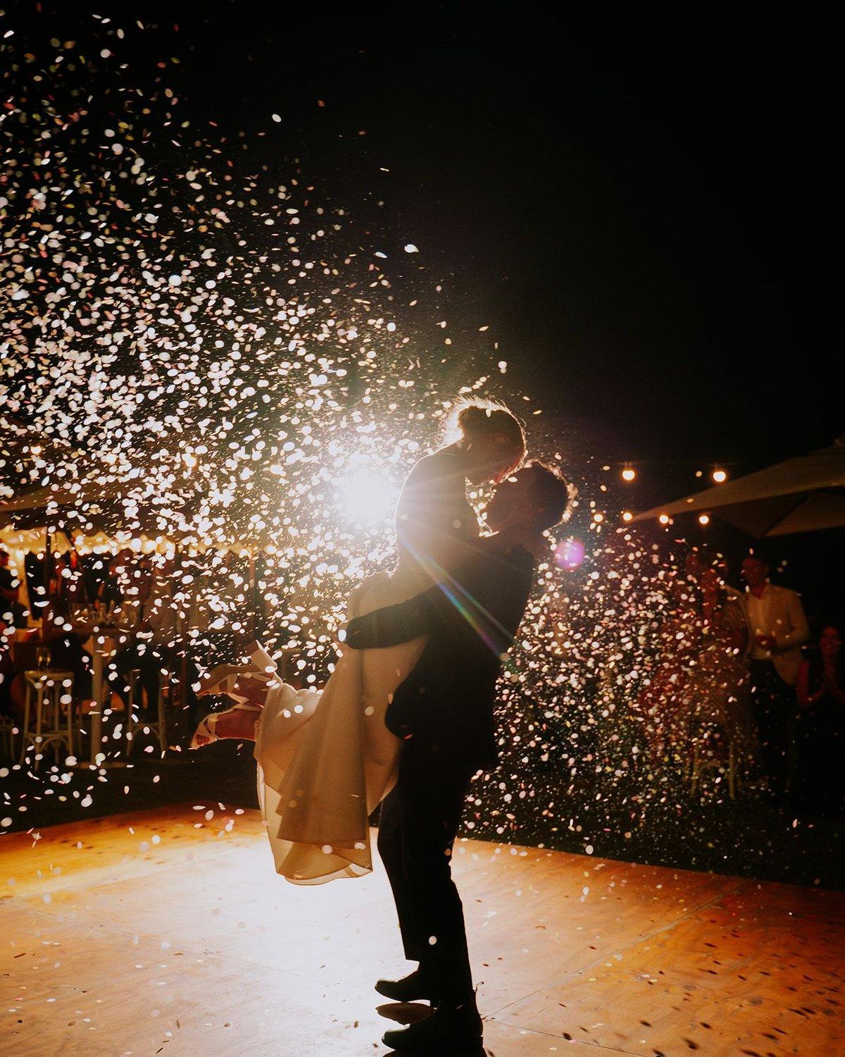 carousel-hero-element image-5